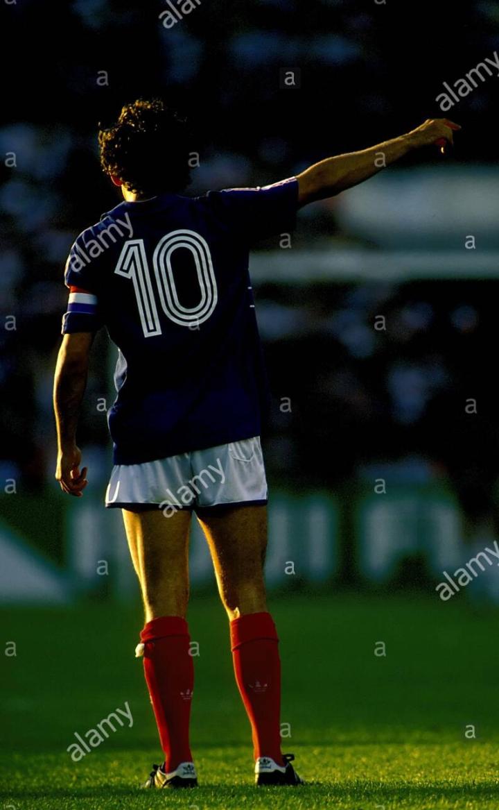 韩国绝杀中国，托雷斯三分雨点燃全场的简单介绍