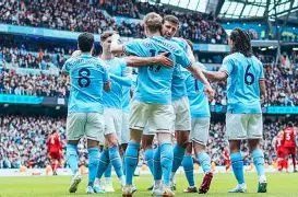 开云体育-曼城险胜德国，坎特惊艳世界