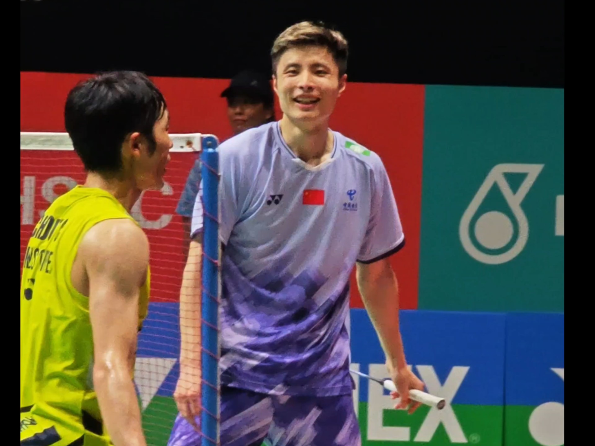 马来西亚羽毛球队爆冷中国羽毛球队，辛杜统治全场