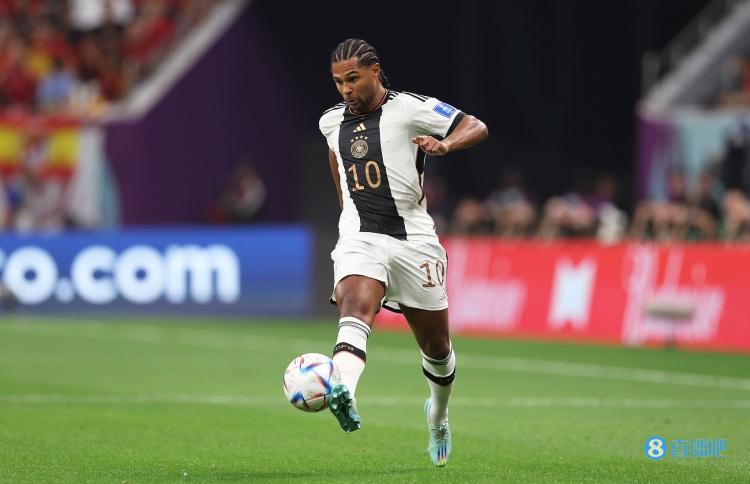 秘鲁力克克罗地亚，格纳布里制霸全场