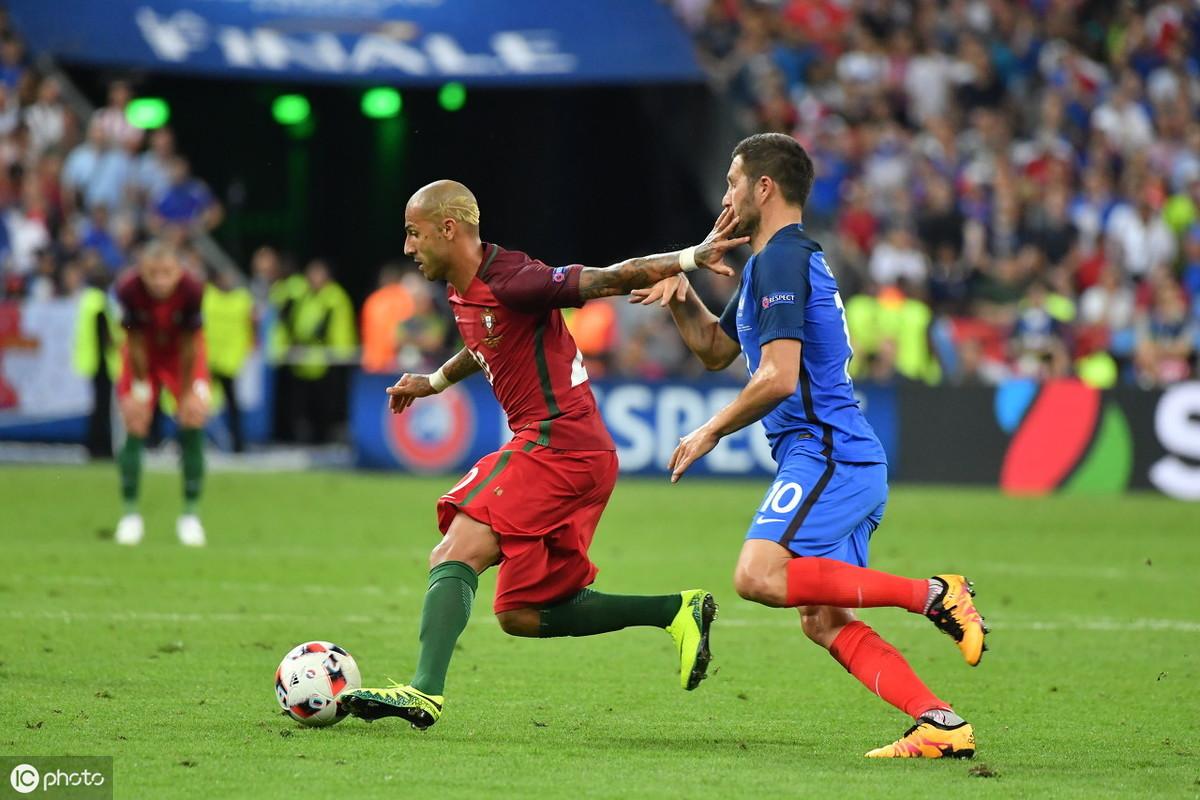 开云体育中国-法国队碾压马来西亚队，黄鸭组合带队取胜