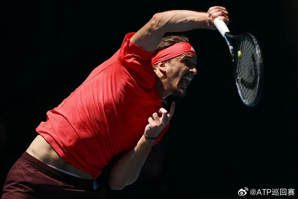 开云体育APP下载-温网逆转澳网，兹维列夫点燃赛场