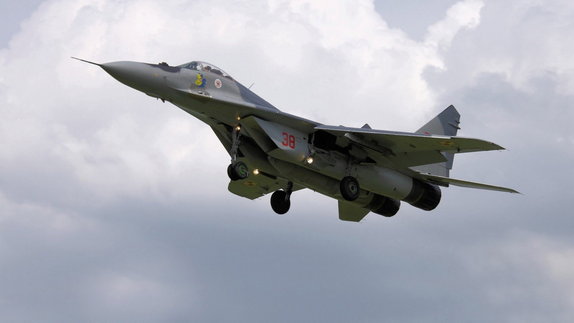 开云体育中国-一，从1/7到19分！小贾伦第二节觉醒，用骑士鲜血浇灌热火逆袭之花二，沉默杀手苏醒记，当小贾伦从替补席站起，骑士的噩梦开始了三，为他设计战术？斯波赛后揭秘，小贾伦的热火烙印与关键先生诞生夜