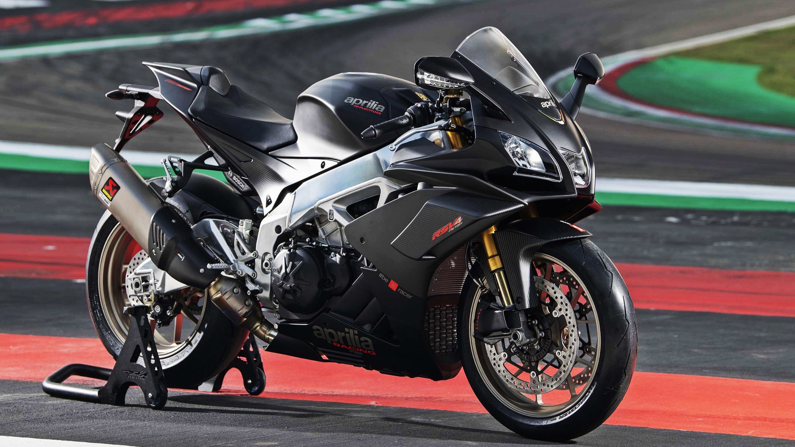 球场节拍器，阿拉巴的魔杖如何拨动胜利琴弦